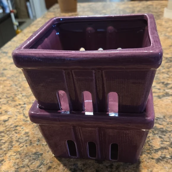 Elegant Purple Ceramic Storage Baskets - Picture 1 of 8